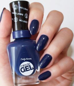 Гель-лак Sally Hansen Miracle Midnight Mod 445