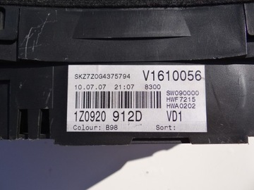 Комбинация приборов, счетчик часов, Skoda 1Z0920912D