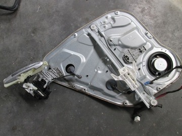 DESKA DVEŘE HYUNDAI SANTA FE PRAVÉ ZADNÍ 06R