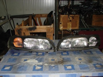 REFLEKTOR VOLVO V70 xc70 L+R