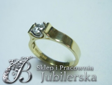 PIĘKNY Złoty pierścionek z cyrkoniami SWAROVSKIEGO