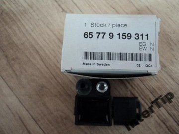 SENZOR DVEŘE LEVÝCH AIR NÁDRŽ BMW F10 65779159311