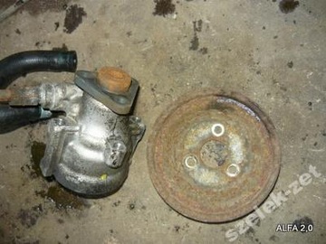 ALFA ROMEO 156 2,0TS ČERPADLO SERVA