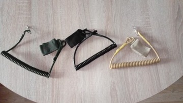 Retraktor smycz do kluczy broń latarka klucze samochodu Spirala ASG CZARNA