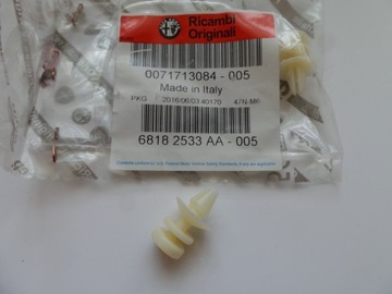 SPONKA ZÁSLEPKY ULOŽENÍ AIRBAG ALFA ROMEO 147 GT 71713084