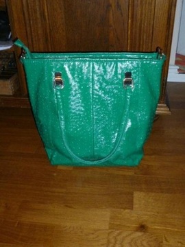 КОЖА - СТРАУСНАЯ, МОДНАЯ ЗЕЛЕНАЯ,