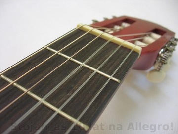 1/4 КЛАССИЧЕСКАЯ АКУСТИЧЕСКАЯ ГИТАРА для детей от 4 до 6 лет.