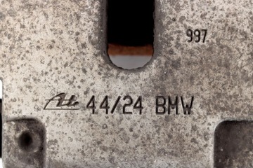 BMW X5 F15 TŘMEN BRZDOVÝ PRAVÝ ZADNÍ 44/24