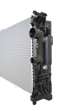 KOMPLET CHŁODNICA MERCEDES C-KLASA W204 E W212 AMG