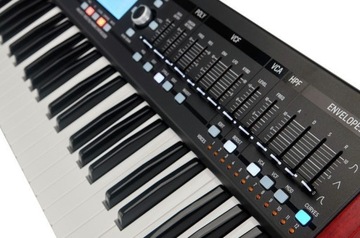 Аналоговый синтезатор Behringer DEEPMIND 12