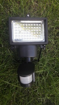 Солнечная лампа 60 Led с датчиком, сад, парковка.