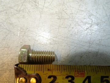 МЕТРИЧЕСКИЙ ВИНТ M8X21 MM