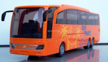 Siku Super - Autokar Travego Mercedes Benz 3738