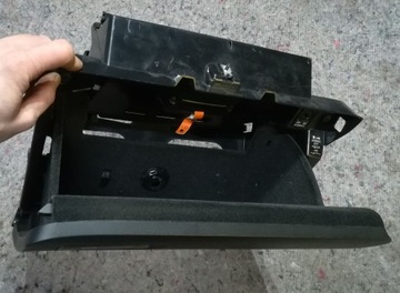 Пассат Б6 салон 3C1857097AQ