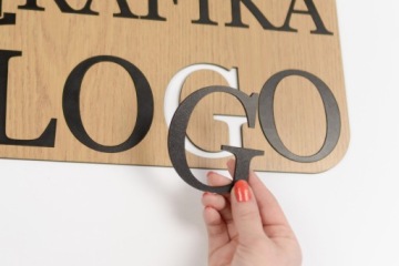 Ваш текст деревянными буквами на стене, 3-9 см.