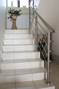 БАЛЛЮСТРАДЫ ИЗ НЕРЖАВЕЮЩЕЙ СТАЛИ ЖИВЕЦ