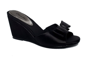 Eleganckie pantofle domowe. Prezent dla kobiety. 9