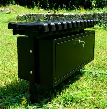 Кладбищенская скамейка с большим ящиком, для кладбища, SOLID+FREE, Производитель.