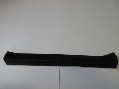 Auris ii захист поріг молдинг правий перед фото №1