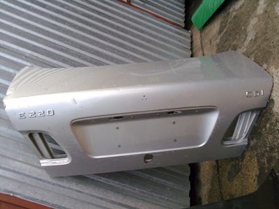 BOOTLID REAR MERCEDES E - CLASS DELIVERY W-210  
