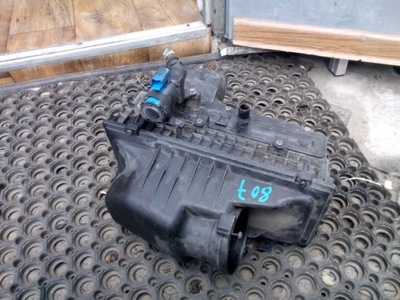 Корпус фільтра повітря peugeot 807 citroen c8 фото №1