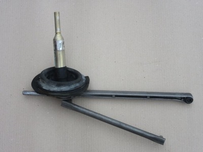 BMW E87 WYBIERAK DZWIGNIA BIEGÓW 116i N45 7527132
