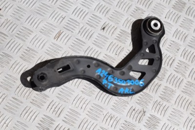 Рычаг правый задняя mercedes a-klasa w176 a2463501006 фото №1