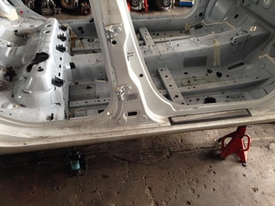 Порог правый megane iii kombi фото №1