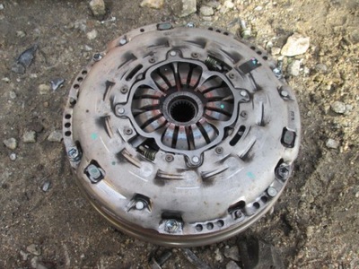 CLUTCH WHEEL DUAL-MASS TOYOTA VERSO 2,0 D4D 2012 - milautoparts-fr.ukrlive.com