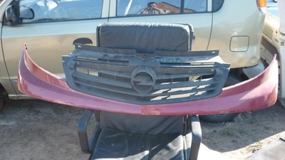 Решітка радіатора решітка радіатора opel vivaro фото №1