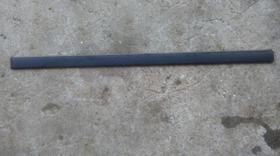 Mitsubishi space star lift молдинг дверь левая перед фото №1