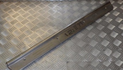 Mitsubishi l200 96-06 молдинг порог правый перед фото №1