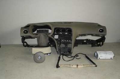 Приборная панель приборная панель подушка безопасности ремни alfa romeo 159 консоль фото №1