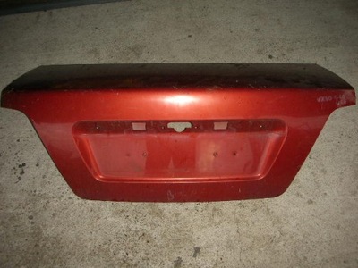 Volvo s-40 кришка багажника задня фото №1