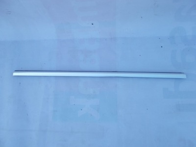 Mercedes c w205 молдинг уплотнитель левая задняя фото №1