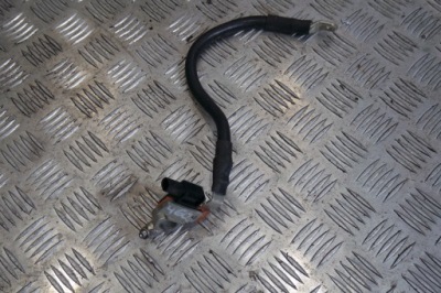 Клемма минус audi a6 a7 4g0 8t0915181 фото №1