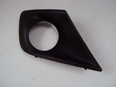 Решітка бампера права peugeot 207 lift фото №1