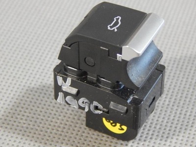 Audi q7 4m переключатель открывания крышки 4m0959831a фото №1