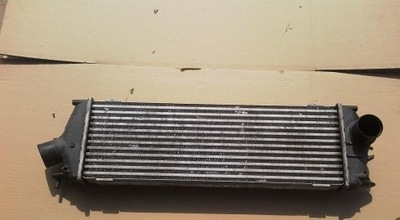 Радиатор интеркулер renault trafic lift 2.0 dci фото №1