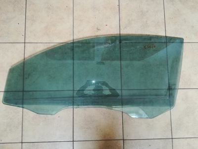 Volvo c30 c-30 c 30 скло двері ліва фото №1