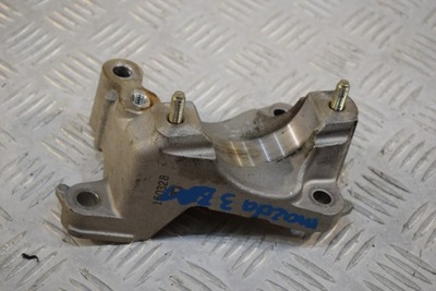 Кронштейн опора полуось mazda 3 bm 2014 фото №1