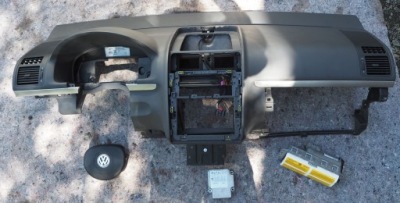 Панель приладів приладова touran air bag фото №1