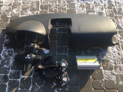 Консоль подушка безпеки подушка комплект colt cz3 04- euro фото №1