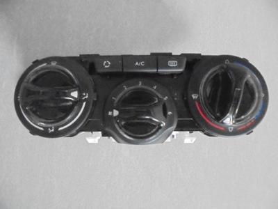 Панель кондиционера do peugeot 208 фото №1