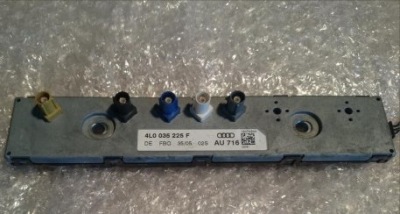 Audi q7 підсилювач антенний 4l0035225f фото №1