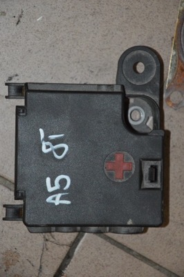 Audi a5 8t 2.0tdi распределитель тока 8k0937517b фото №1