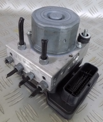 Насос тормозная abs opel adam 13473390 asr фото №1