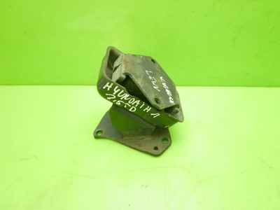 Кронштейн подушка двигателя левая hyundai h1 i 2.5 td 00- фото №1