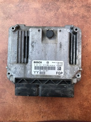 Бортовий комп'ютер блок керування двигуна opel 0281011915 фото №1