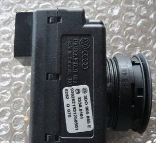 Audi a8 d3 замок зажигания 3d0905865e / h фото №1